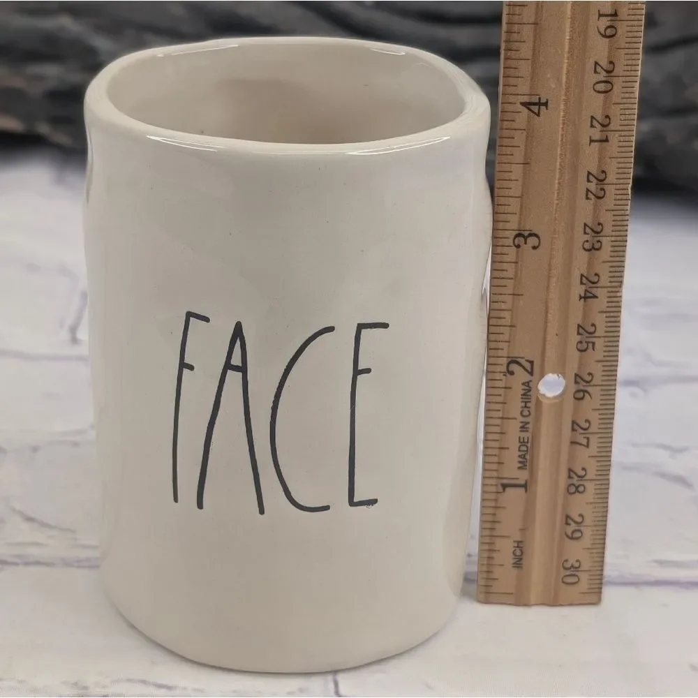 Rae Dunn FACE Ceramic Bathroom Cup Holder